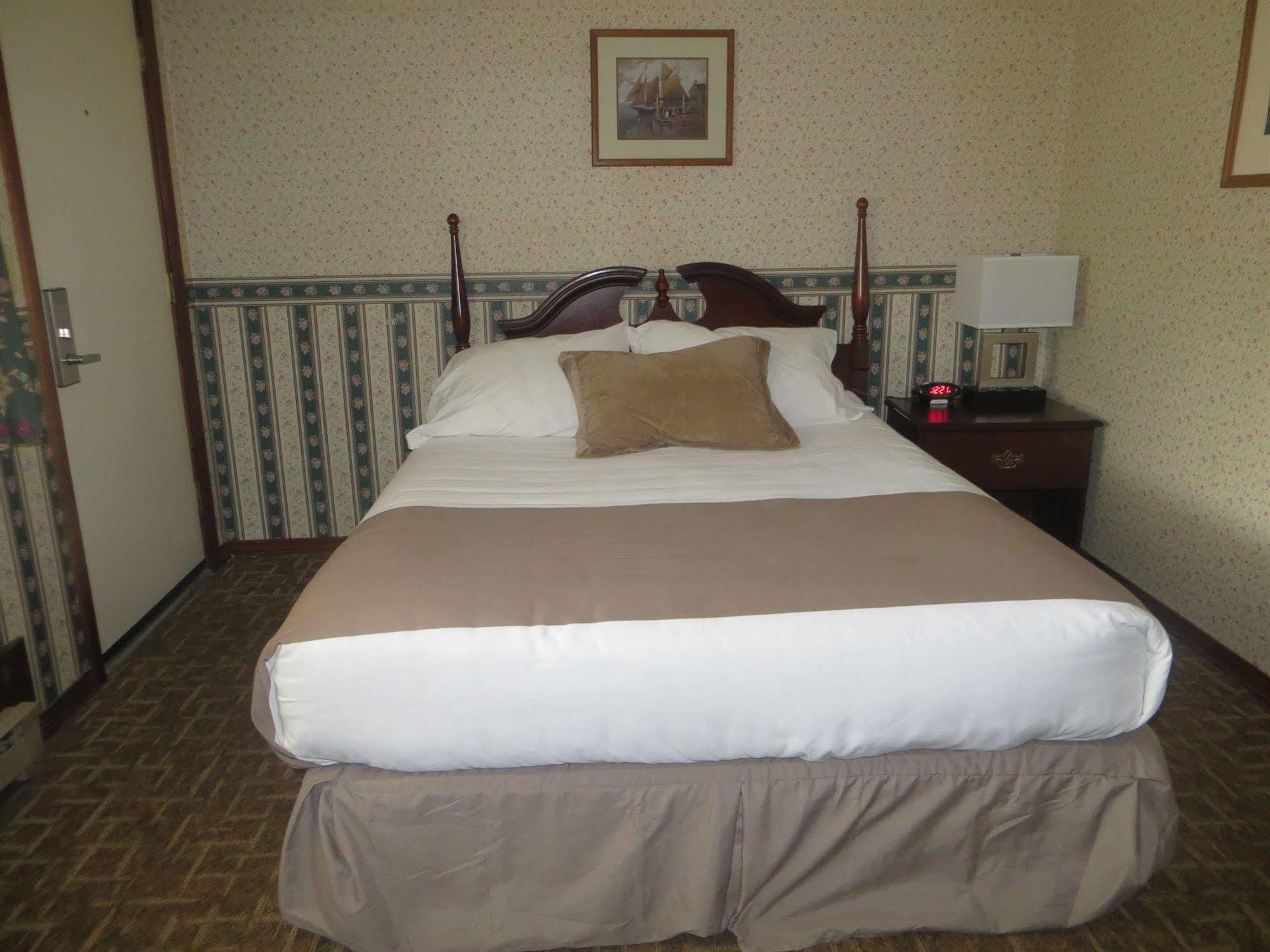 Coachman Inn 키터리 외부 사진