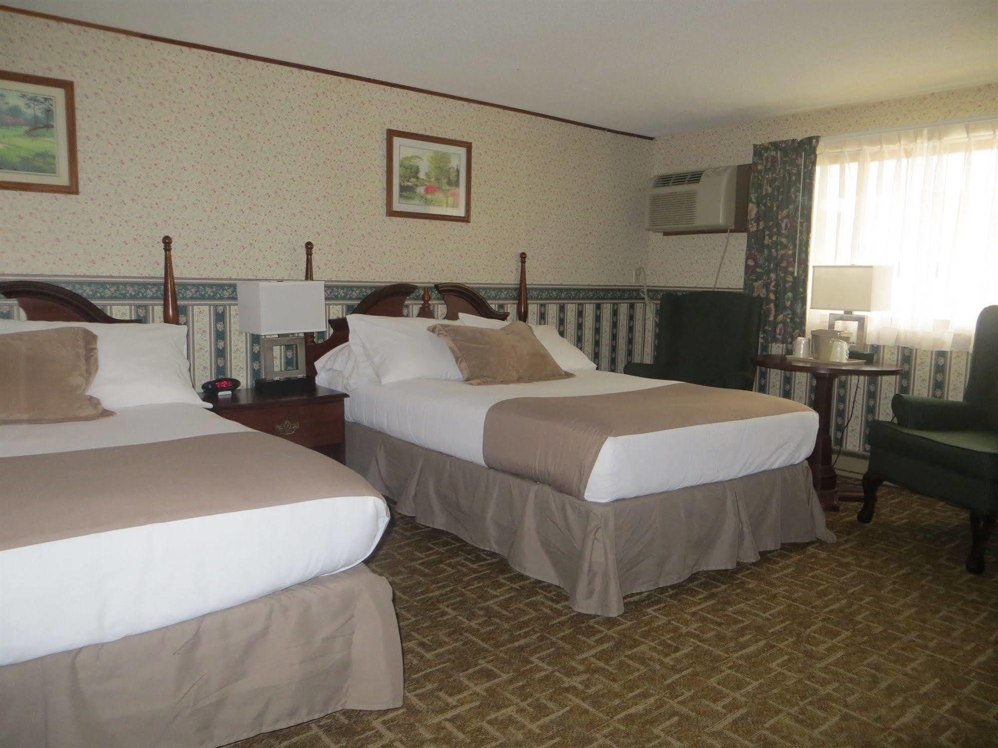 Coachman Inn 키터리 외부 사진